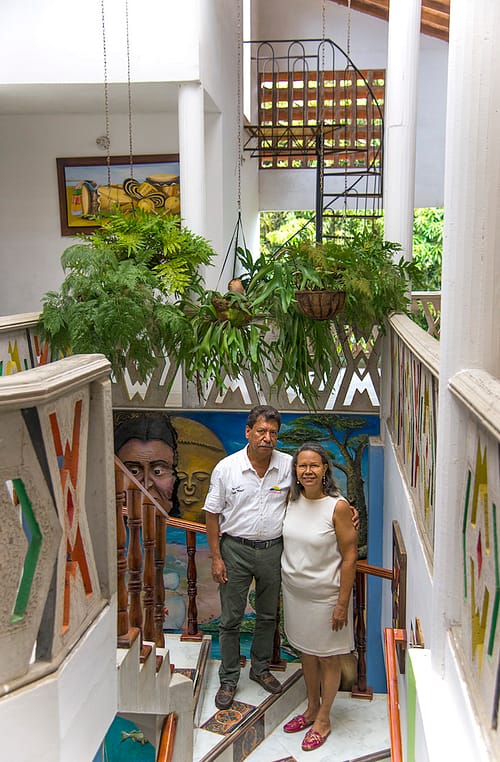 Anfitriones punta caribana hotel
